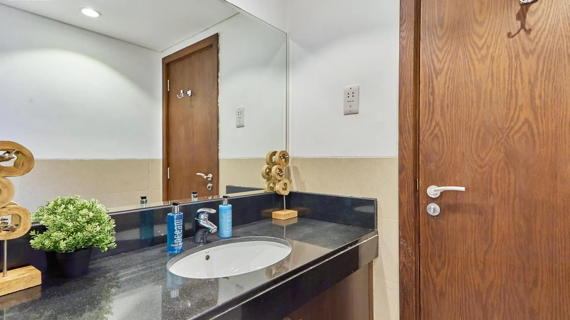 Bnbmehomes - 8 Boulevard Walk Dubai United Arab Emirates